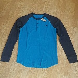 American Eagle Long Sleeve